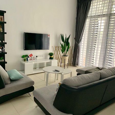 Brand New Cosy Minimalist Home Butterworth Exterior foto